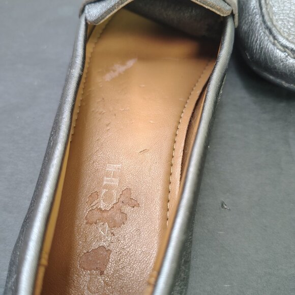 Coach Penny Loafers Womens Size 7.5 Pewter Metallic Pebbled Leather Moc - Picture 5 of 16